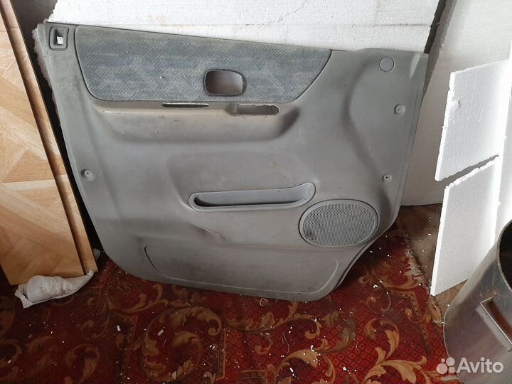 Запчасти на Mazda bongo friendee