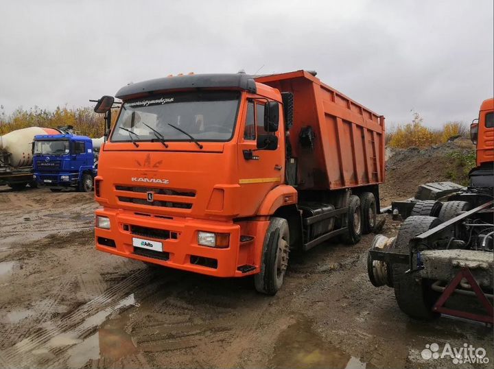 Вакансия водителя самосвала камаз, Shacman