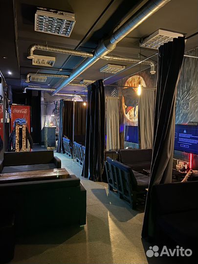 Действующая кальянная, лаундж бар