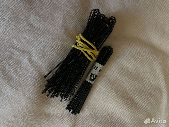 Невидимки и шпильки для волос