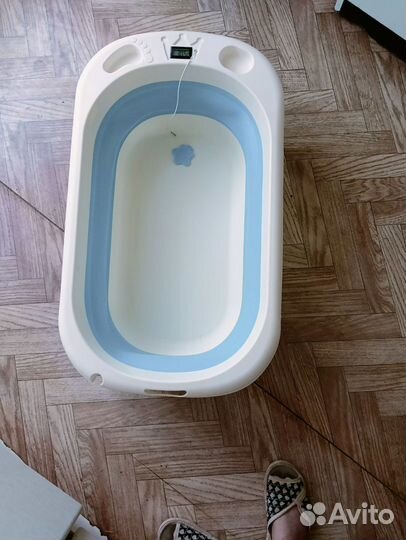 Ванночка для купания складная с термометром