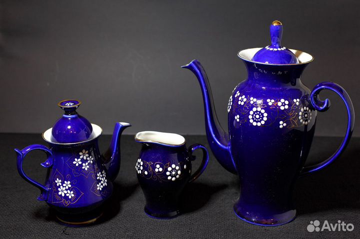 Возрождение. Посуда кобальт