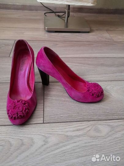 Туфли женские 38 размер,босоножки