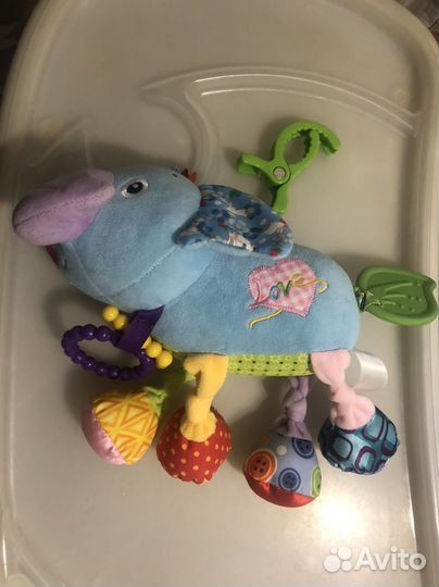 Игрушка на коляску, кроватку 