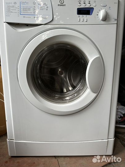 Стиральная машина indesit