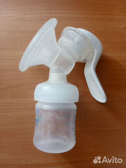 Молокоотсос avent ручной