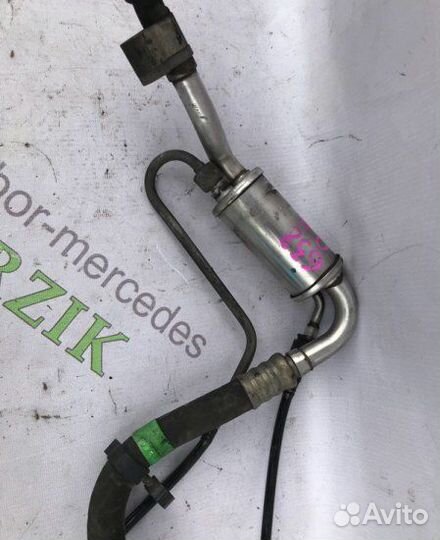 Трубка кондиционера Mercedes V W638 104.900 2.8L