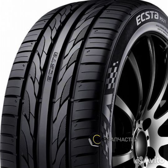 Kumho Ecsta PS31 215/45 R18 93W