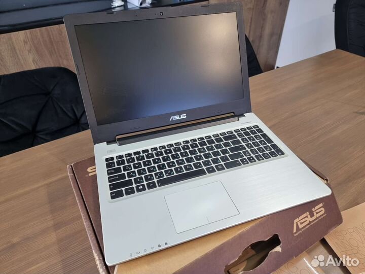 Asus core i7 металлические много