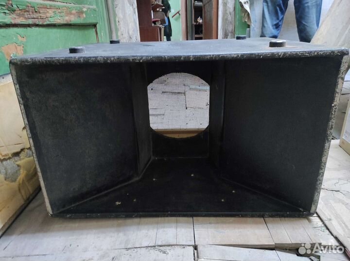 Корпус для сабвуфера