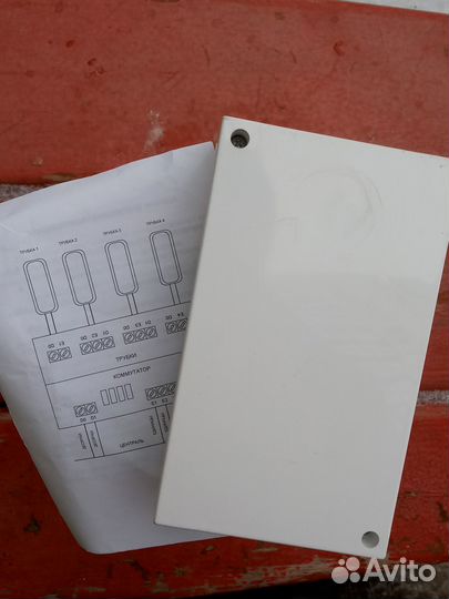 Домофонная межэтажная коммутационная коробка пкск