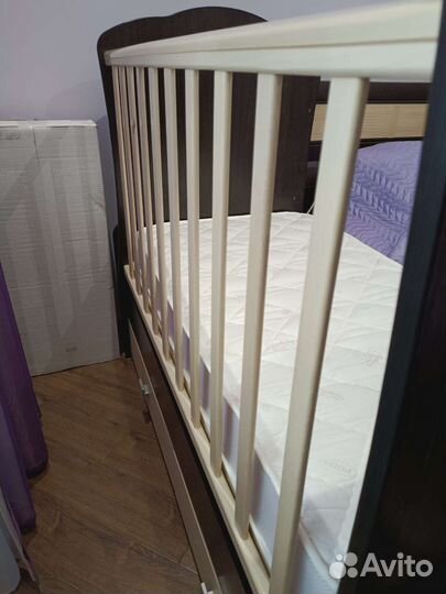 Детская кровать трансформер с маятником+матрас