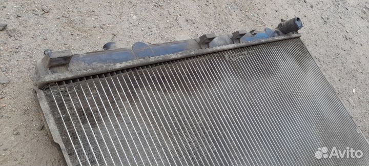 Радиатор охлаждения Santa Fe CM Санта Фе МКПП