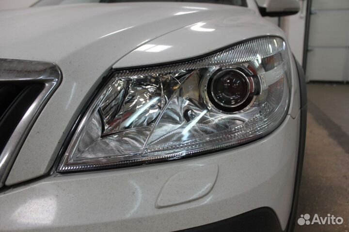 Стекло фары octavia a5