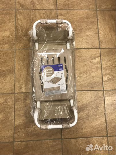 Сиденье на ванну