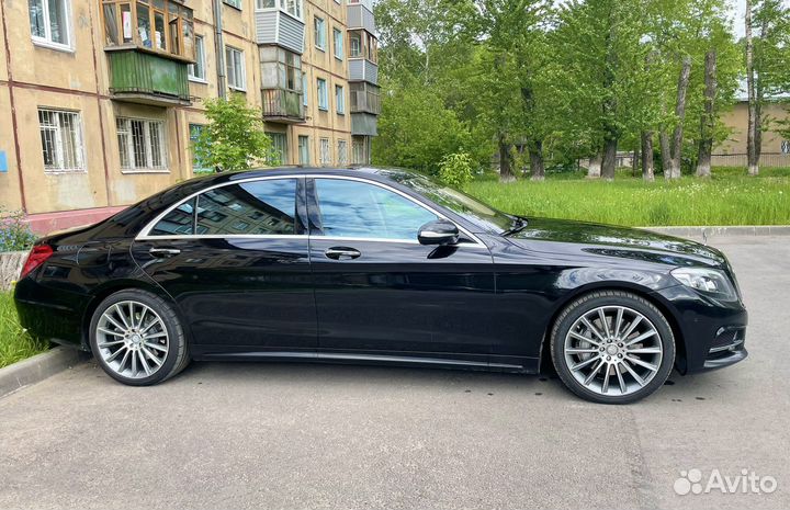 Аренда авто Мерседес S-class с водителем
