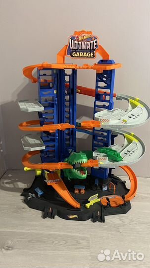 Невообразимый гараж hot wheels с тиранозавром
