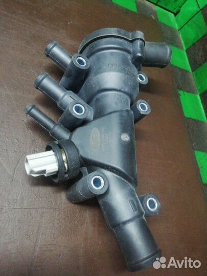 Корпус термостата в сборе Ford