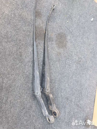 Шевроле лачетти.разбор.поводки дворников