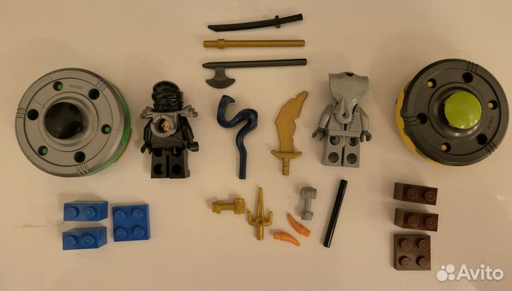 Lego Ninjago 9579 - Cole ZX & Rattla