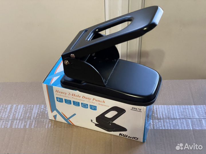 Дырокол 9670 KW-trio Heavy 2-Hole Duty Punch