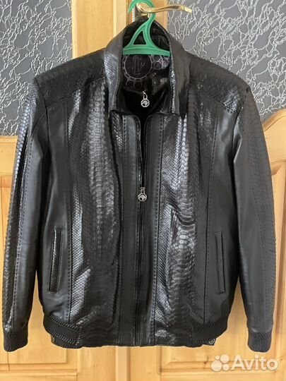 Кожаная куртка из питона мужская