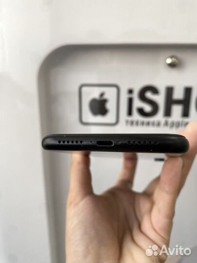 iPhone XR 64GB Black Б/у