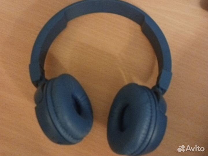 Беспроводные наушники для пк и телефона б/у