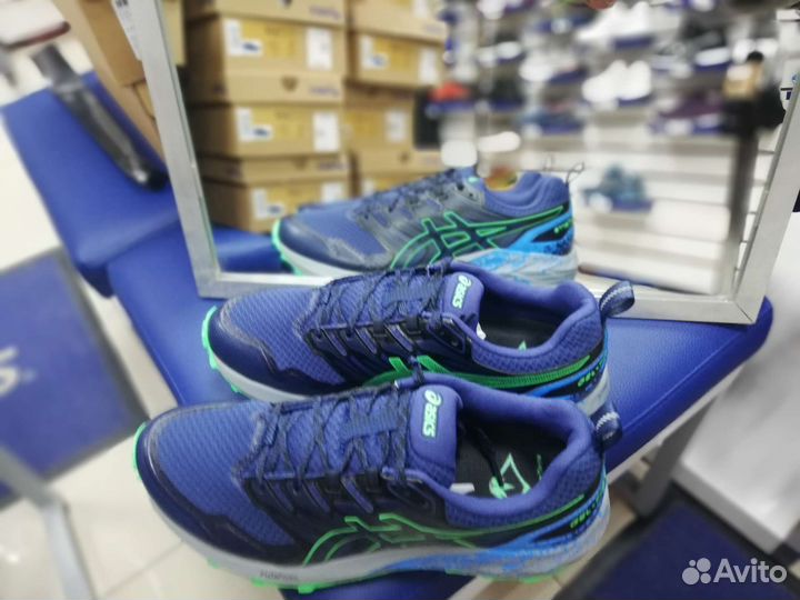 Кроссовки мужские asics