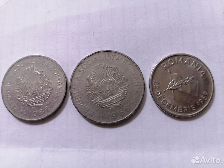 Продаются монеты разных стран