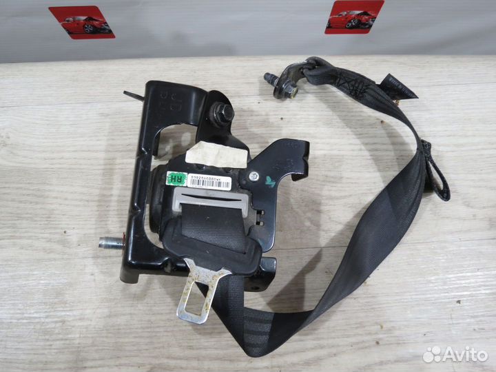 Ремень безопасности задний правый Kia Ceed JD