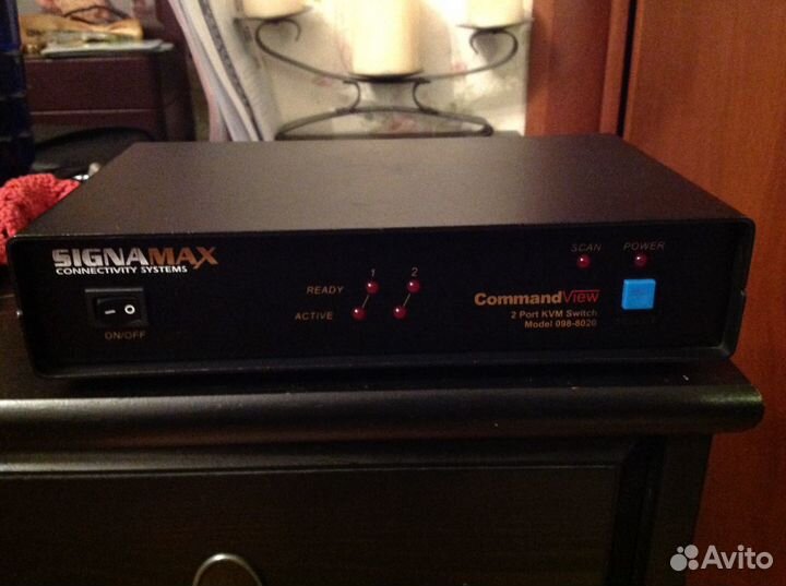 Signamax 098-8020 2-port ps/2 kvm switch