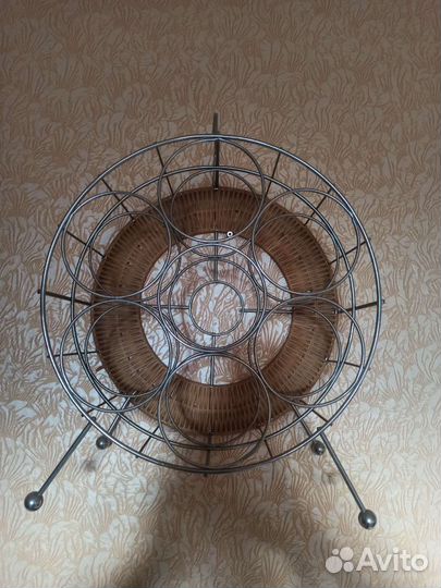 Подставка для винных бутылок