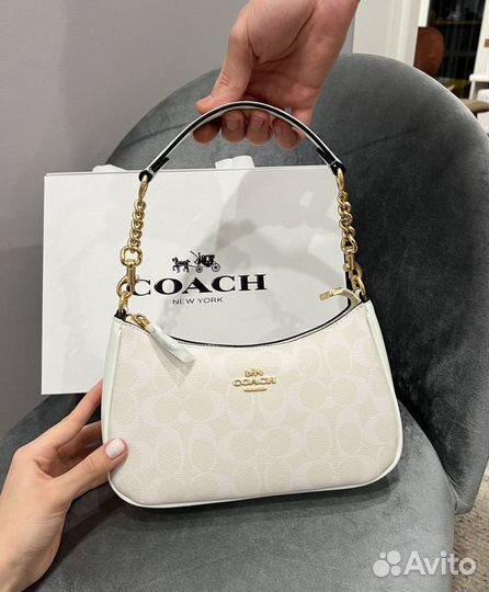 Сумка Coach Teri молочная