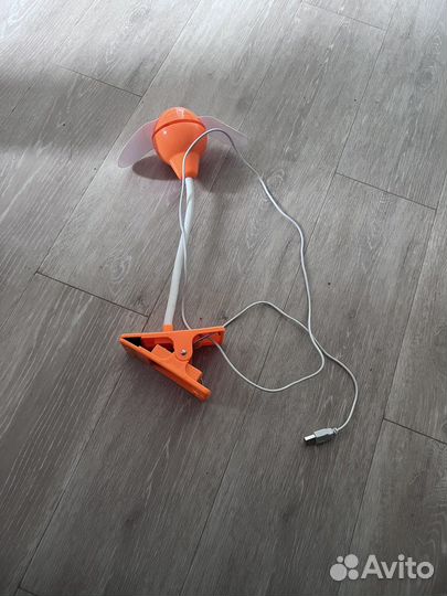 Вентилятор детский с зажимом работает от USB