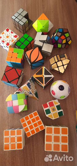 Головоломка кубик Рубика