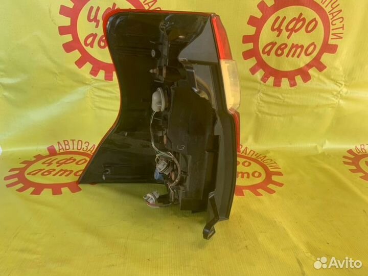 Стоп-сигнал Toyota Land Cruiser Prado