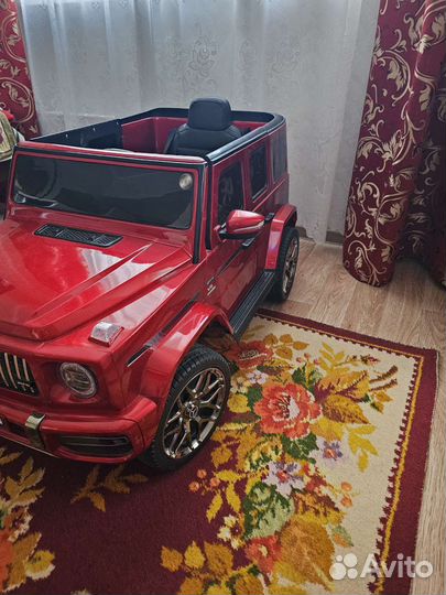 Детский электромобиль mercedes amg g63