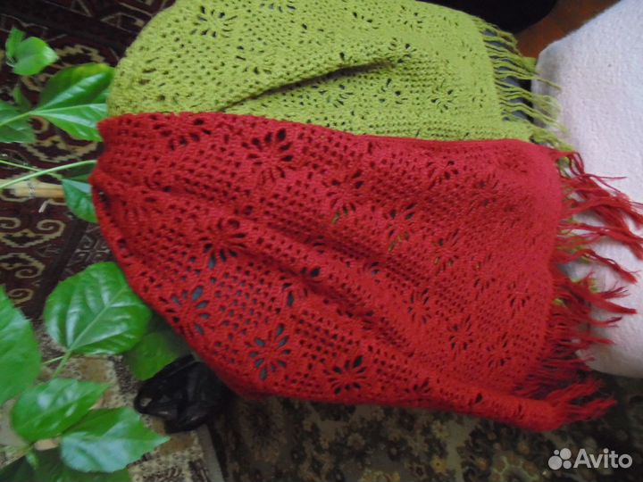 Шарфы ручной вязки