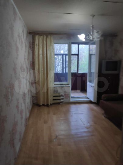 Комната 11 м² в 3-к., 2/9 эт.