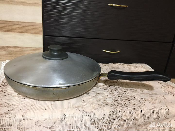 Большая сковородка СССР с крышкой