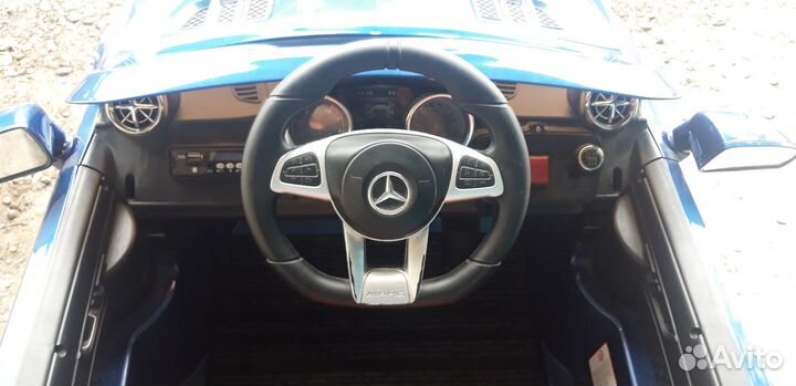 Продаётся детский электромобиль