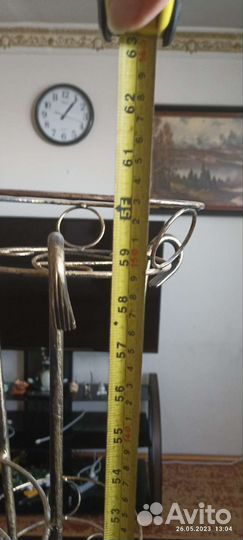 Подставка для цветов напольная металлическая