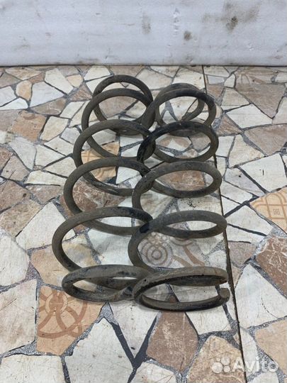 Пружина подвески задняя Mazda 6 седан 2.0 LF 2005