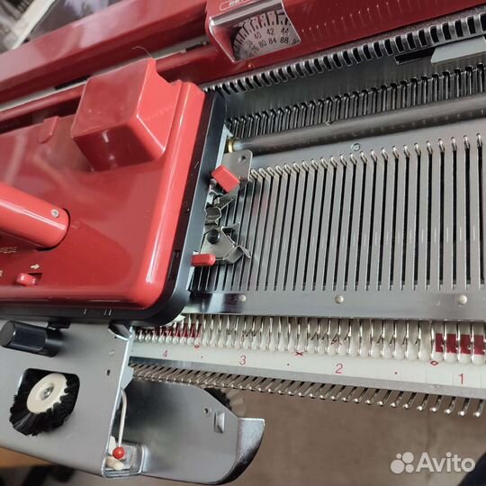 Вязальная машина Silver reed sk700, 5 класс Япония
