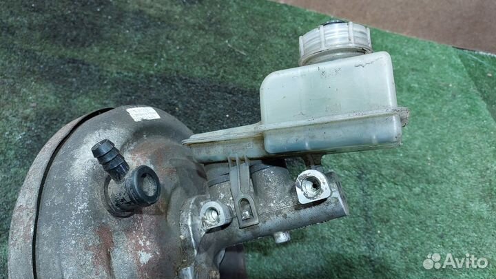 Вакуумник тормозной с цилиндром Калина\Гранта