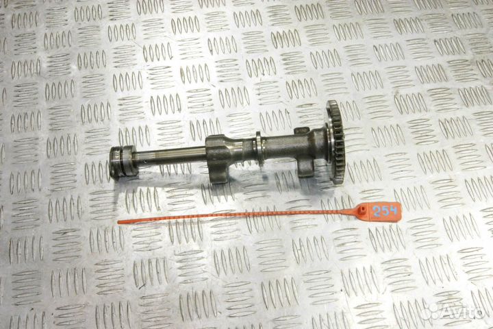 Вал балансировочный Yamaha TDM850-1