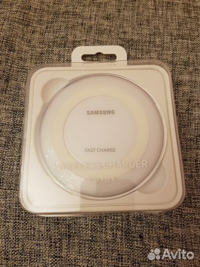 Беспроводная зарядка samsung EP-PN920bwrgru White