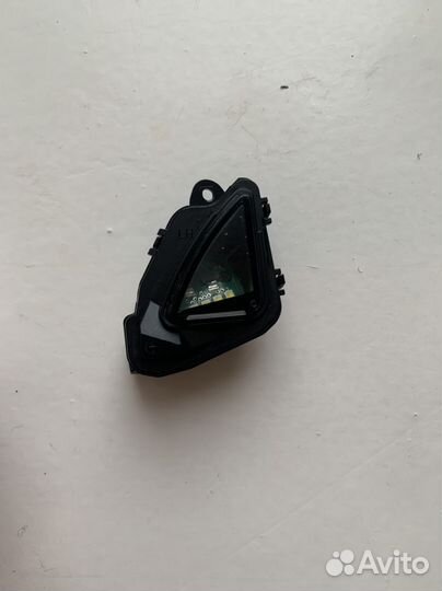 Оригинальный плафот подсветки зеркала Skoda