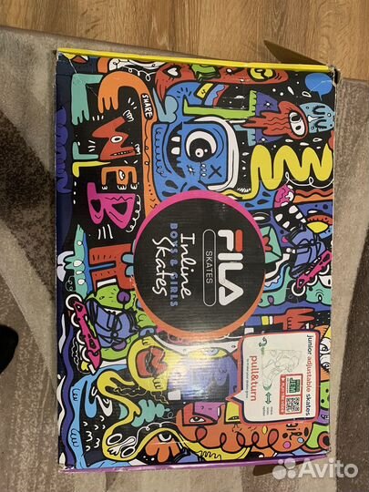 Роликовые коньки